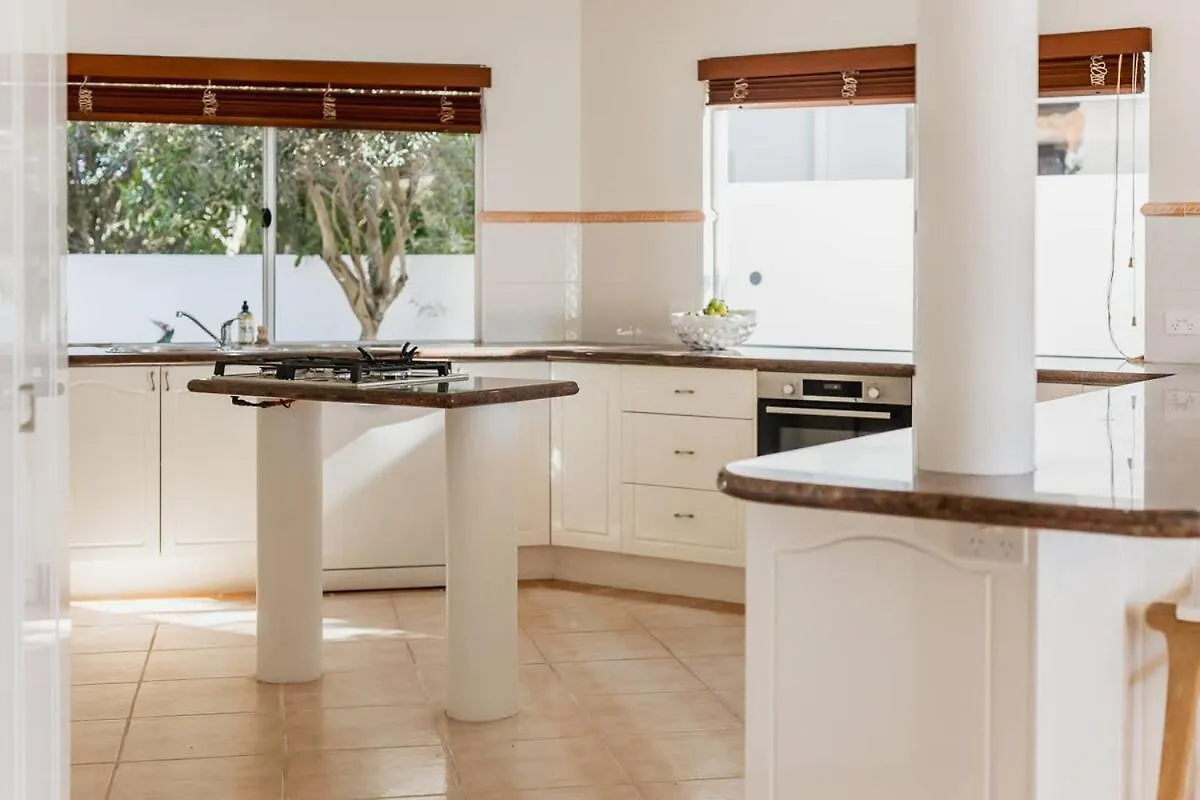 Sunrise Beach Designer Home With Pool & Ocean Views 0*, Sunrise Beach Australia