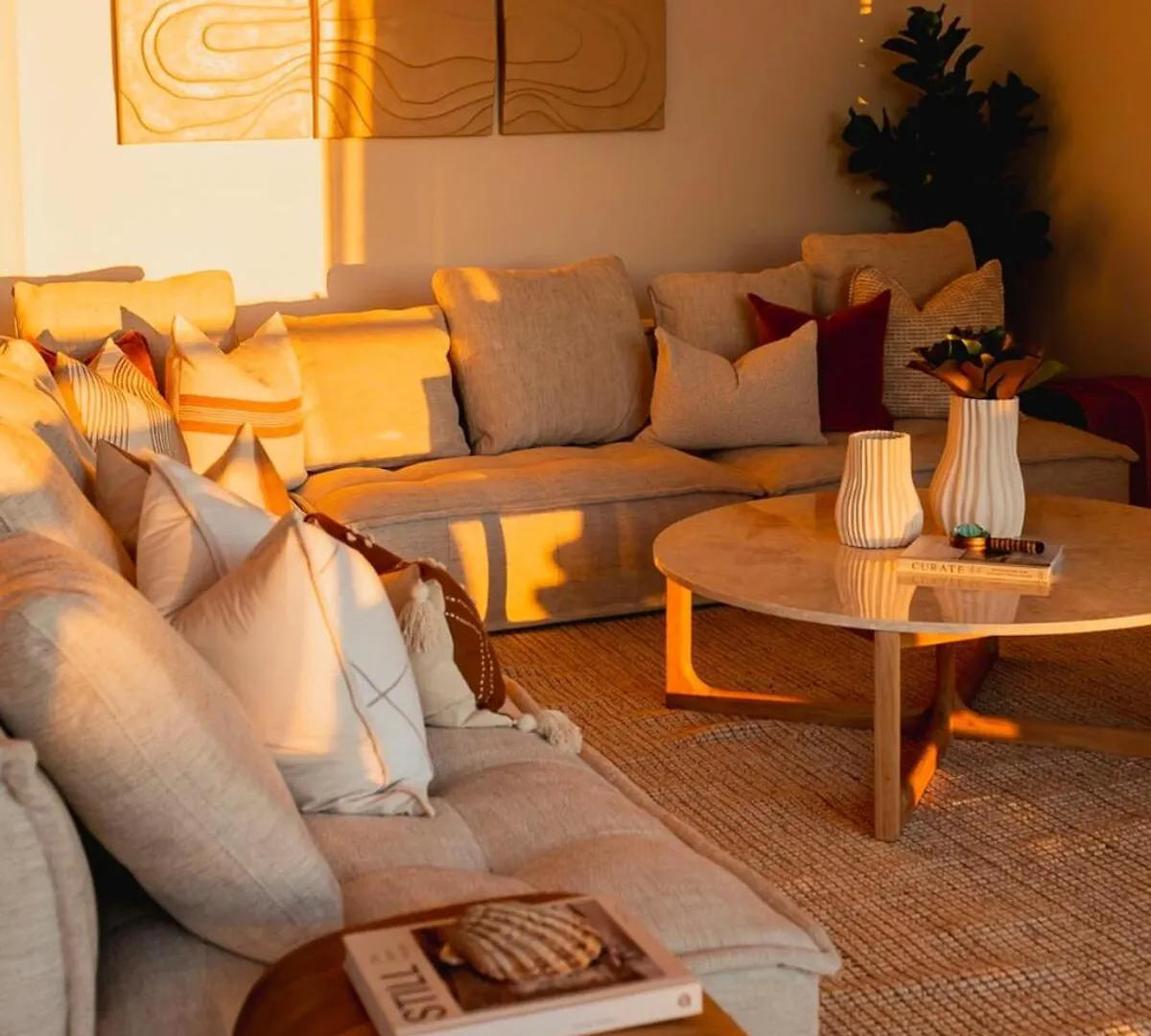 Sunrise Beach Designer Home With Pool & Ocean Views Holiday home