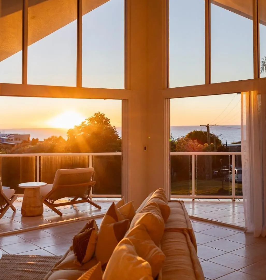 Sunrise Beach Designer Home With Pool & Ocean Views Holiday home Sunrise Beach