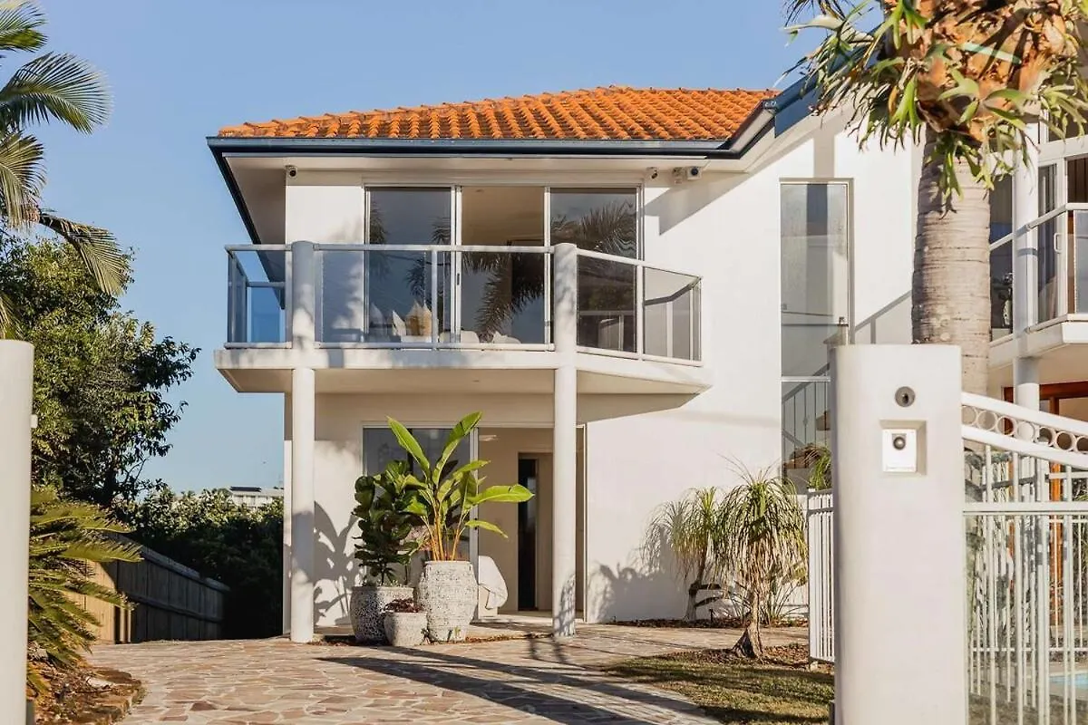 Sunrise Beach Designer Home With Pool & Ocean Views 0*, Sunrise Beach Australia